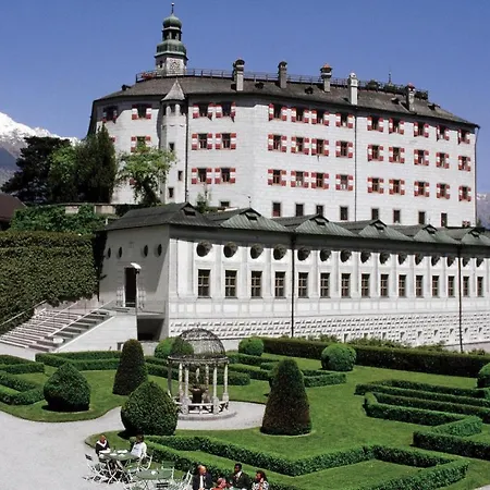 Big Place In Center With Parking İnnsbruck