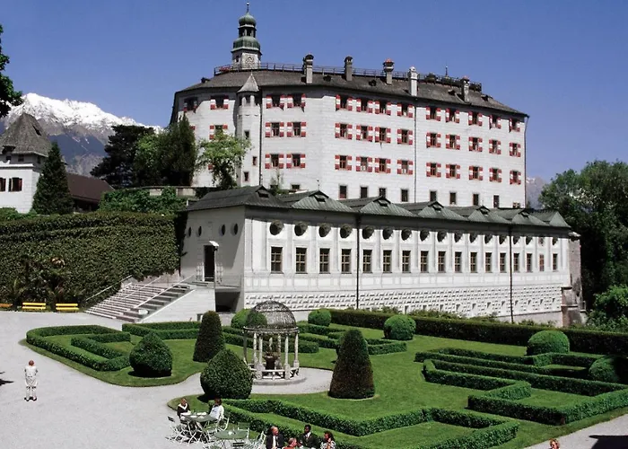 Big Place In Center With Parking Innsbruck