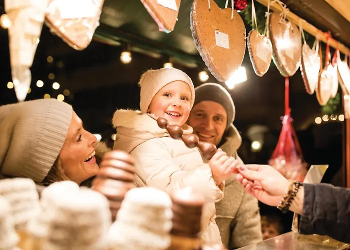 Big Place In Center With Parking *